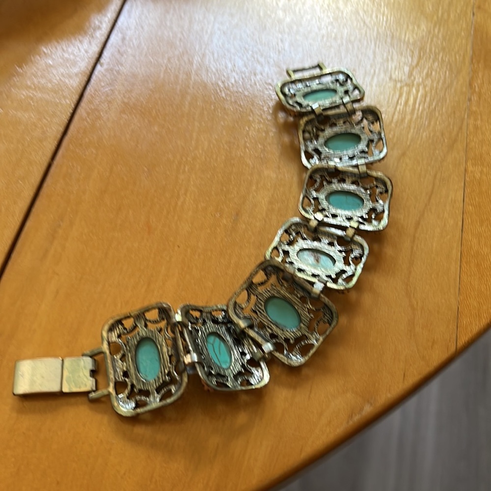 Bracelet - Picture 2 of 3